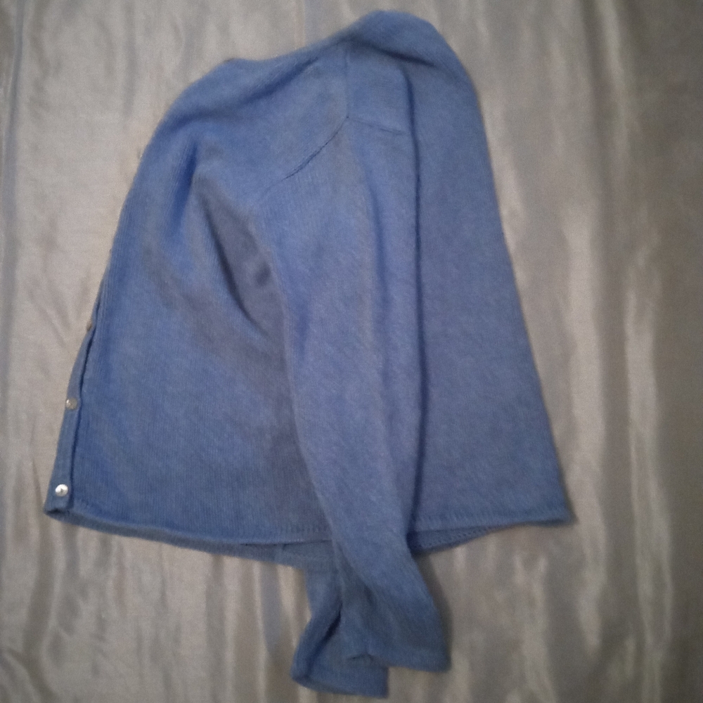 L.L. Bean Women's Light Blue Knit Cardigan SizeL - Picture 4 of 7
